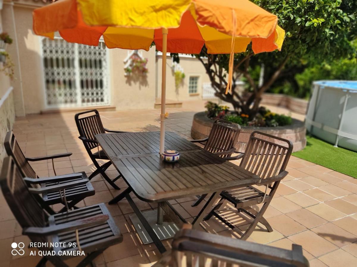 Estudio De 30 M² En Barberá Del Vallés, Con 1 Baño Privado. Apartamento
