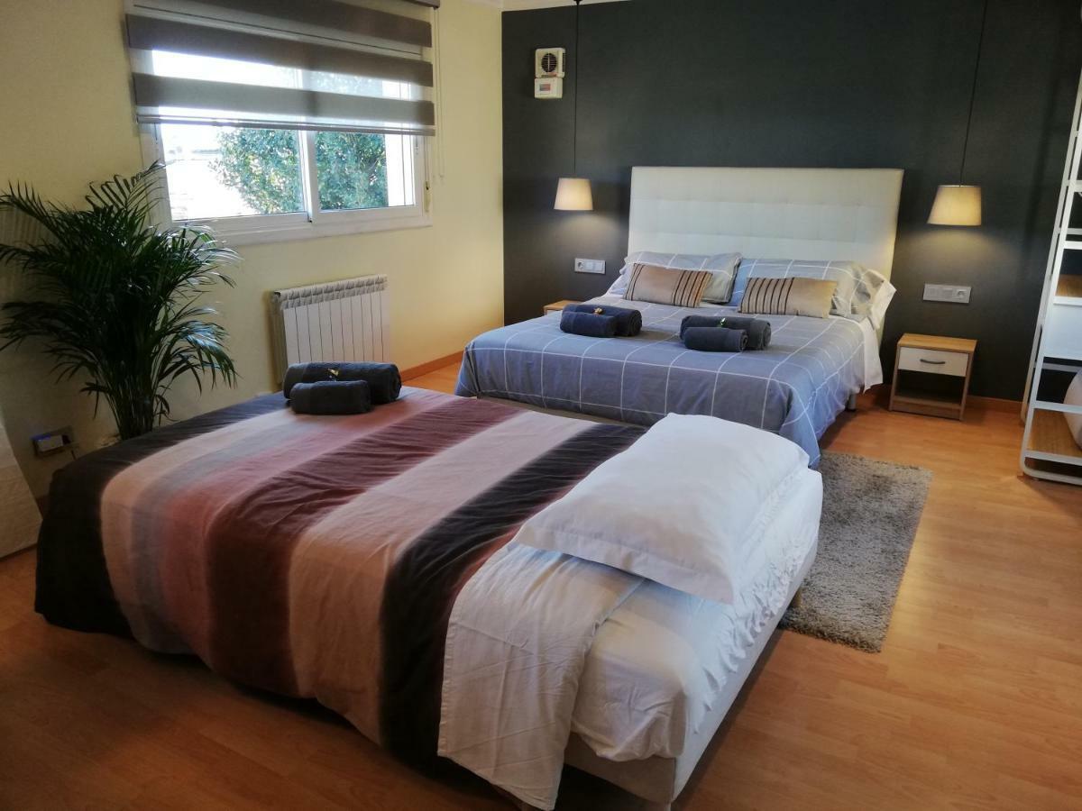 Apartamento Estudio De 30 M² En Barberá Del Vallés, Con 1 Baño Privado. *
